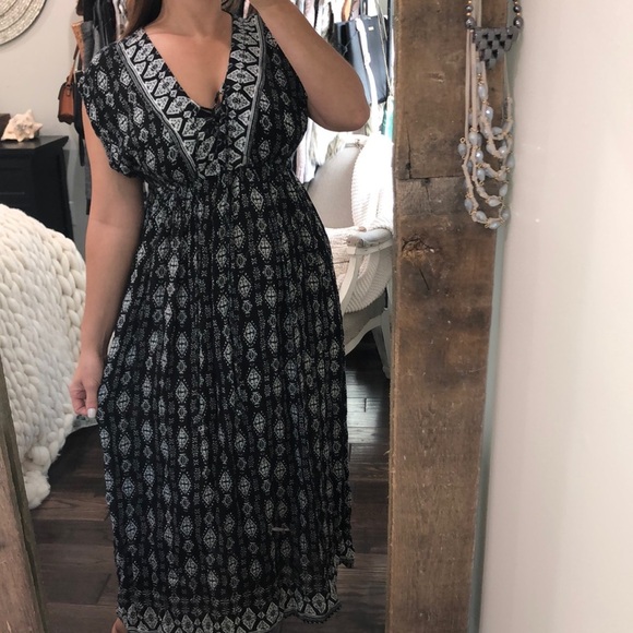 Medium maxi boho black & white Aztec print dress - Picture 4 of 7